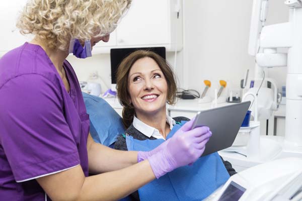 What Happens During A Visit With A General Dentist?